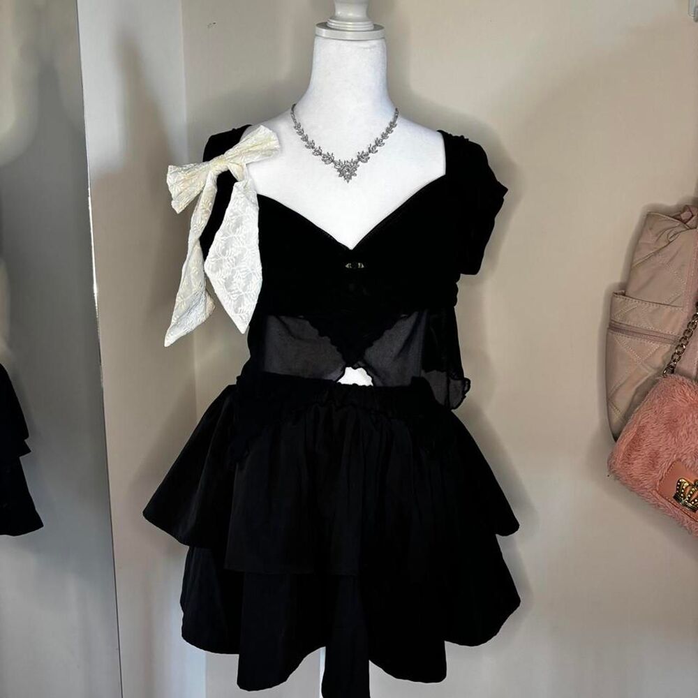 SHEIN Black Mesh Tiered Top | Size L